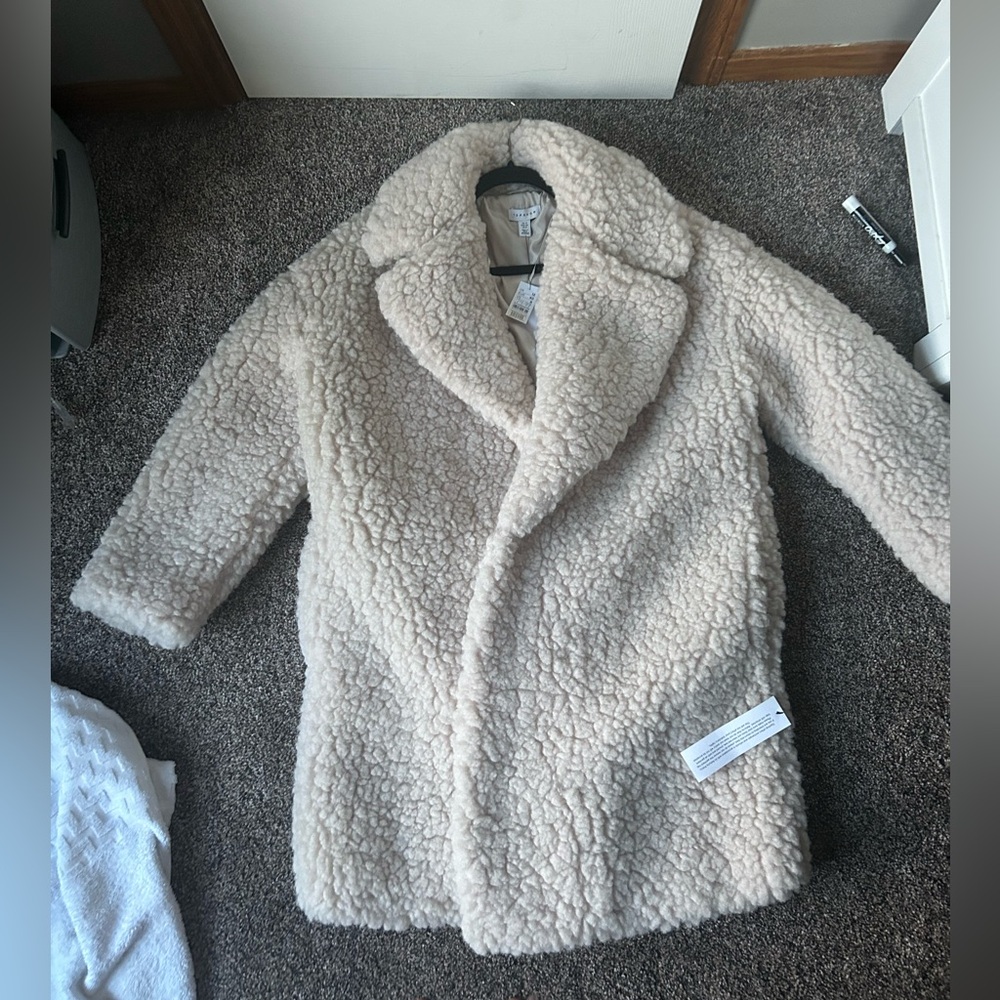 Brand new teddy coat, cream size 12 woman’s